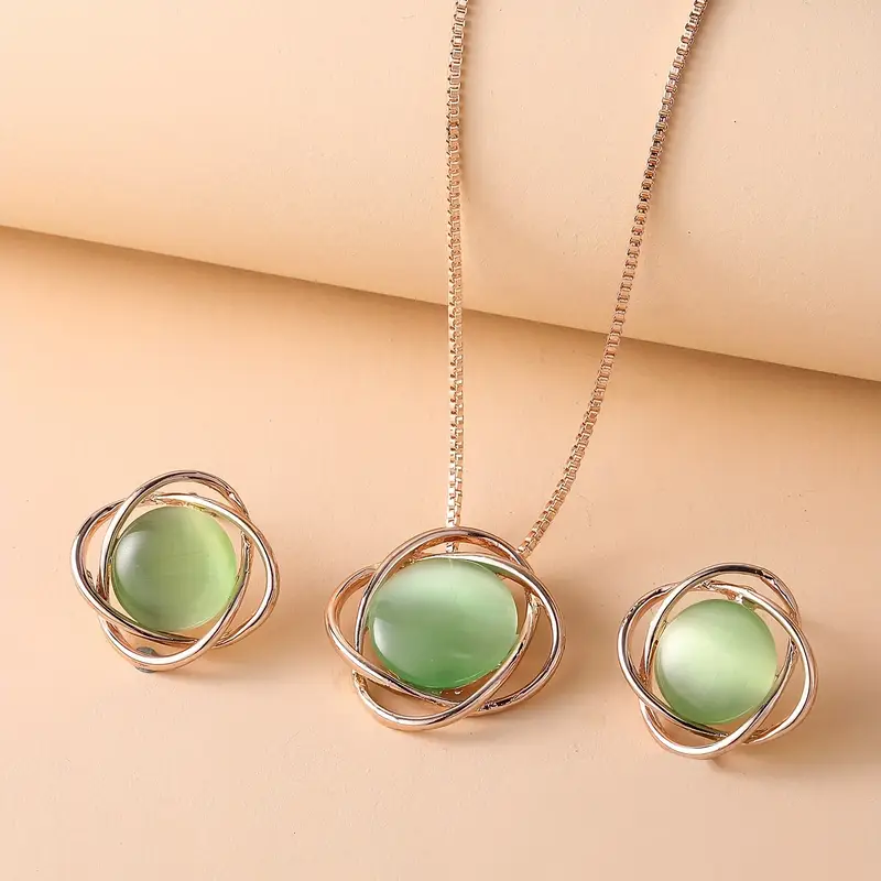 Double Oval 3D Rotating Necklace