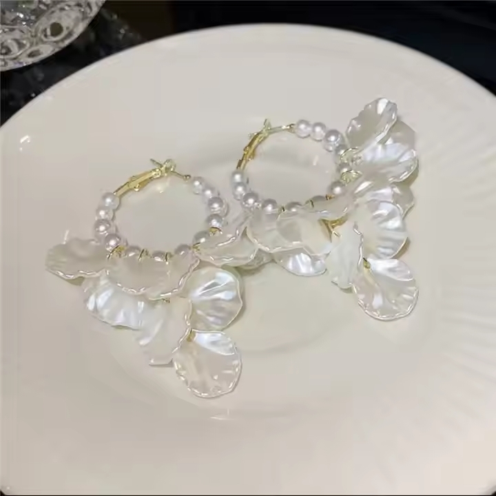 AJDE80200126 Shell Flower Drop Earrings-AJDE