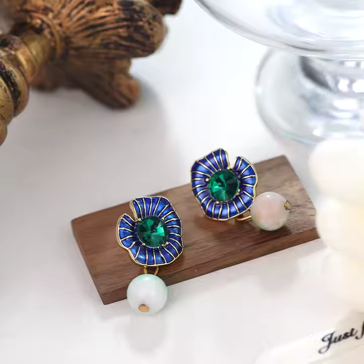 AJDE80200149 Zircon Gem Earrings-AJDE