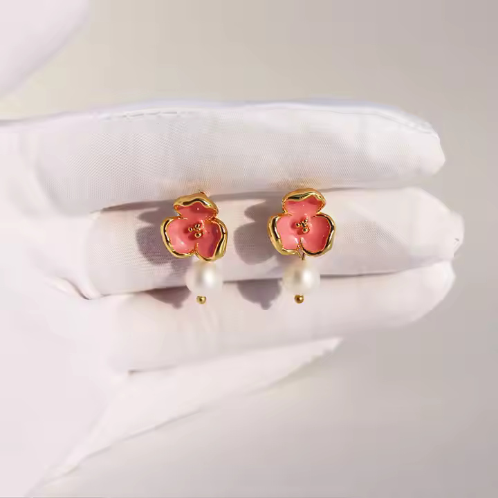AJDE80200118 Flower Pearl Earrings
