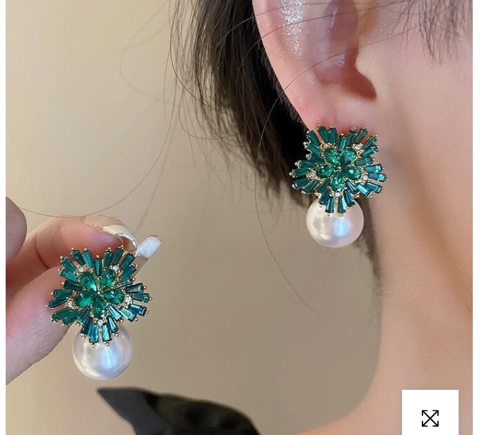 AJDE80200137 Flower Drop Earrings-AJDE