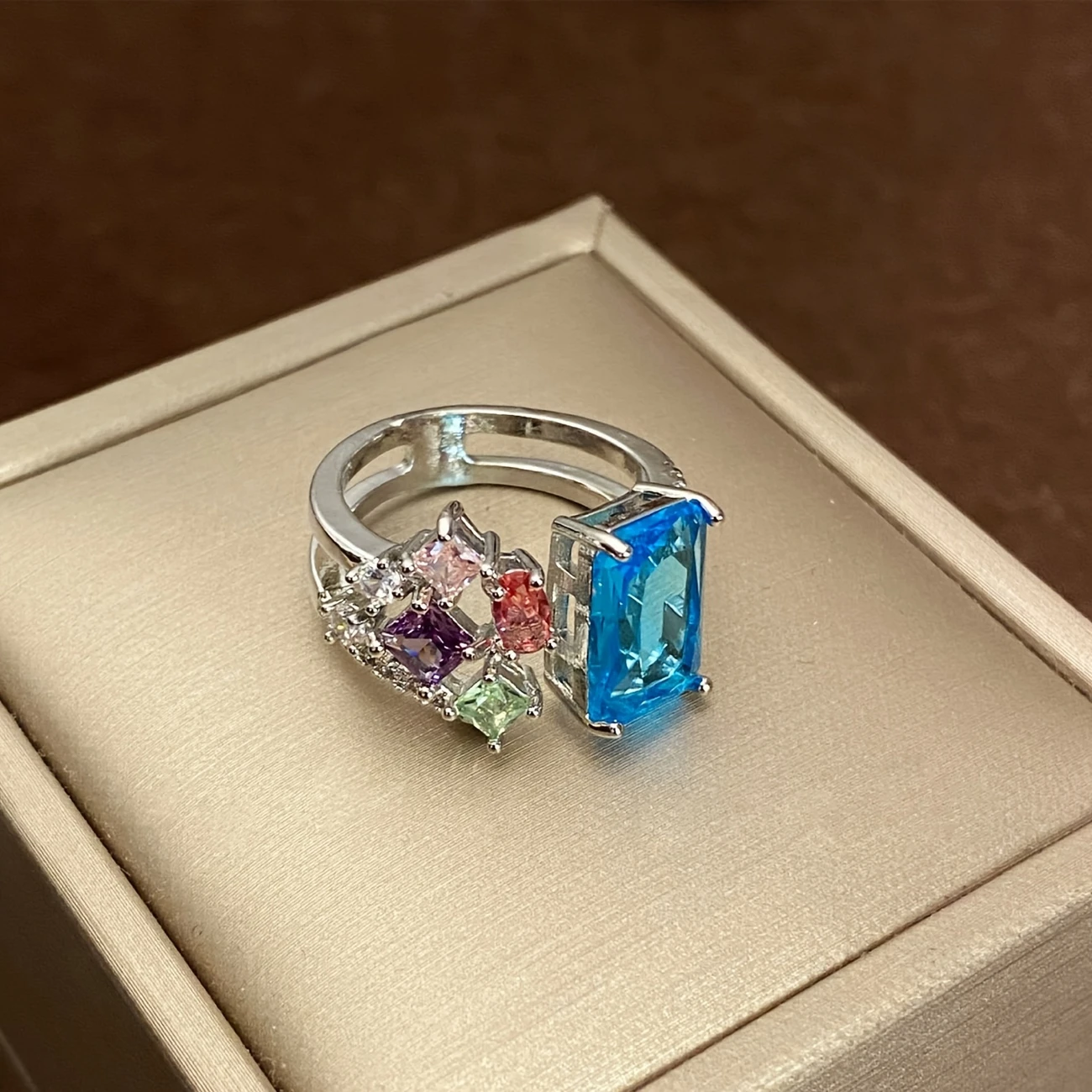 Sparkling Cubic Zircon Ring