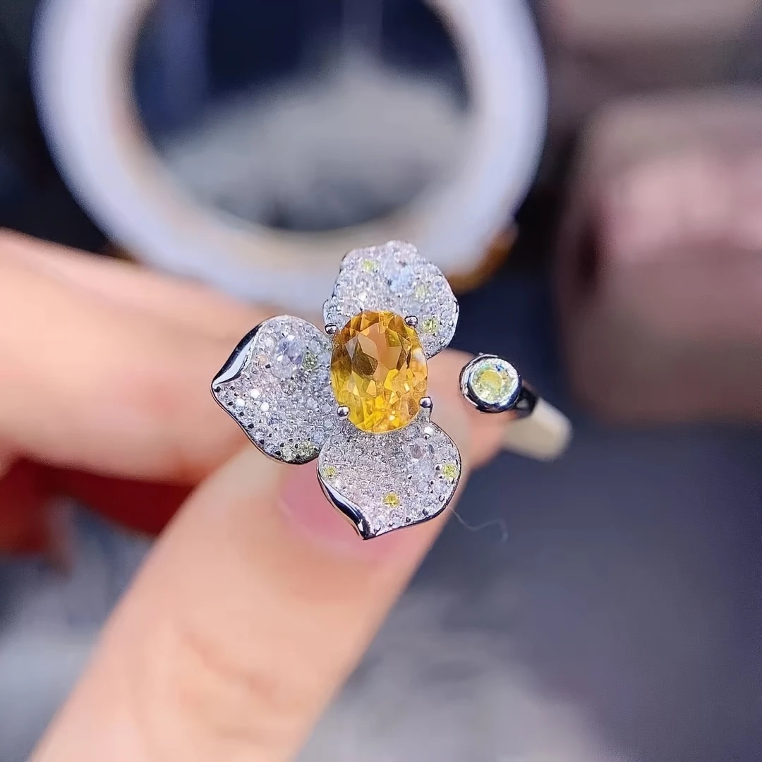 Zirconia Three-Leaf Flower Ring