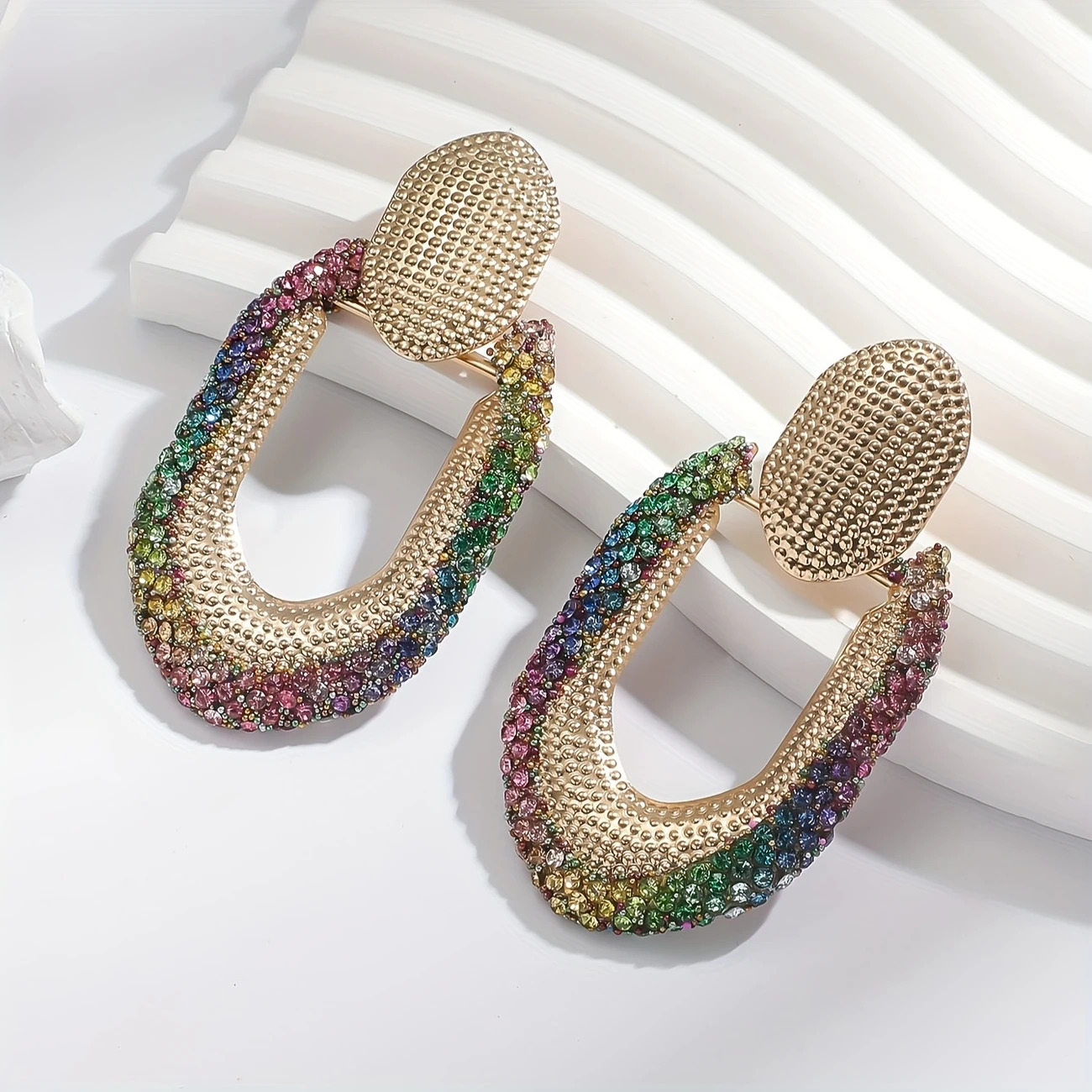 e8952261-8fc9-4c0a-a6bd-955af9b69536_1